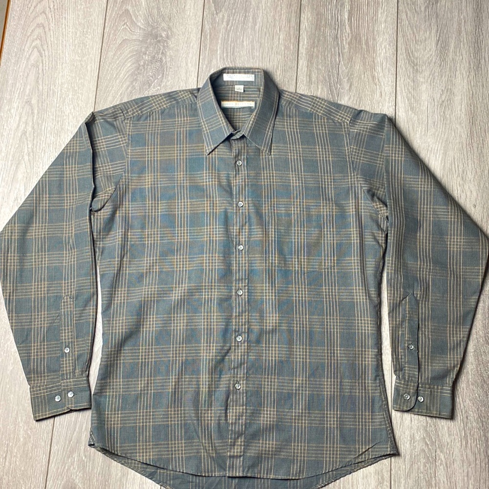 John Henry wrinkle free long sleeve shirt